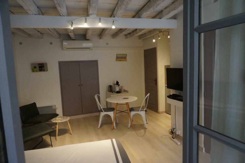 Studio Typique Et Cosy Climatise. 아흘르 외부 사진